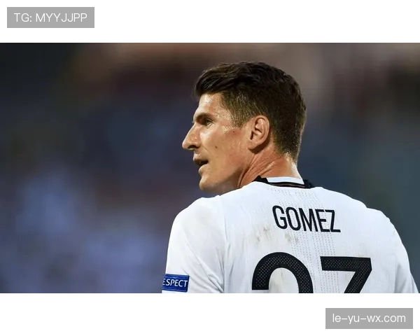 克罗斯重返国家队，德国中场状态回暖助球队重振雄风