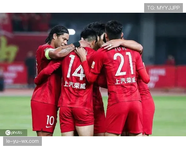 中超争冠白热化，多队竞逐悬念迭起